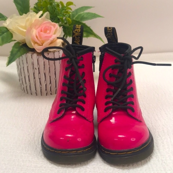 Dr. Martens AirWair Hot Pink Lace Up Boots Size 8 Childrens - Picture 3 of 8
